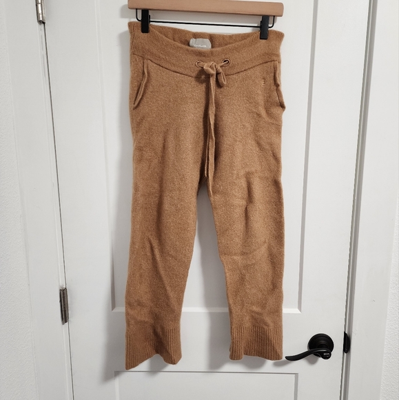 Everlane Cozy Stretch Wide Leg Sweatpants in Camel - Picture 5 of 11